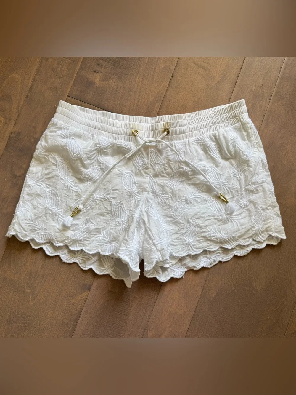 Lilly Pulitzer Pineapple Print White Soft Cotton Shorts